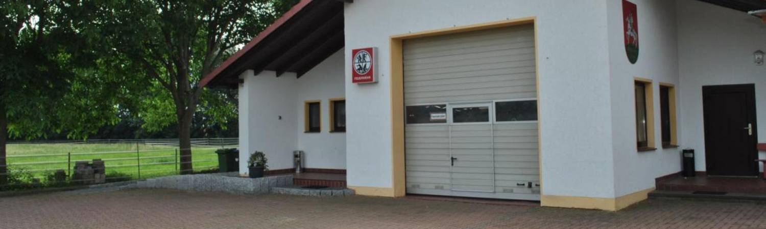 feuerwehr und dorfgemeinschaftshaus segeste